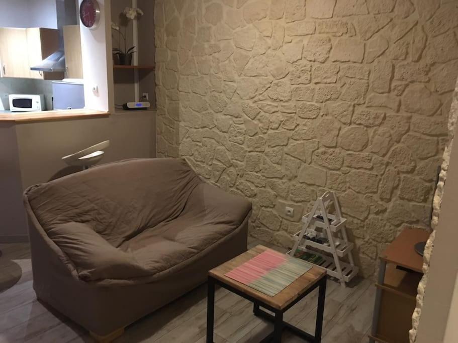 Gite Aux Aspres Logement De 65M² Fontcouverte  Екстер'єр фото